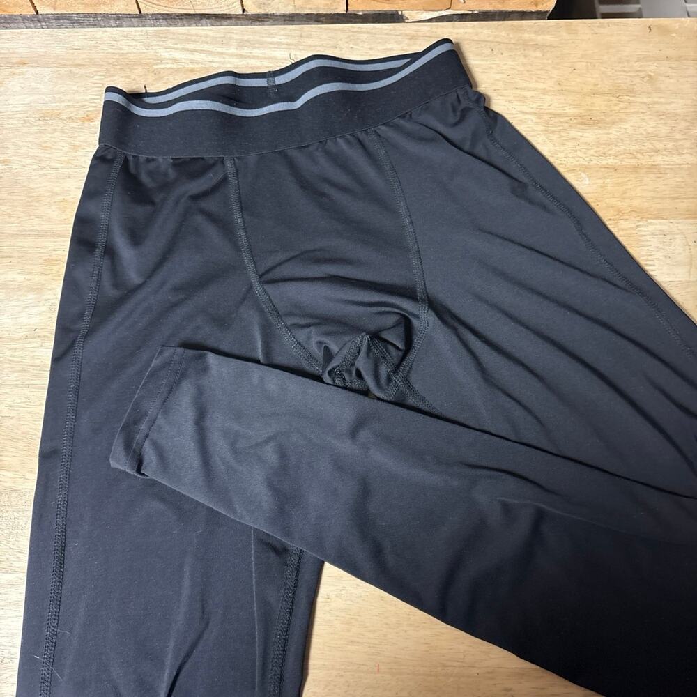 M MTA sport leggings